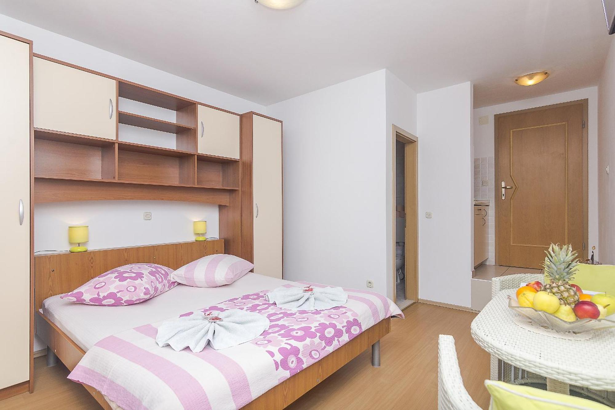 Apartments With A Parking Space Brela, Makarska - 11687 客房 照片