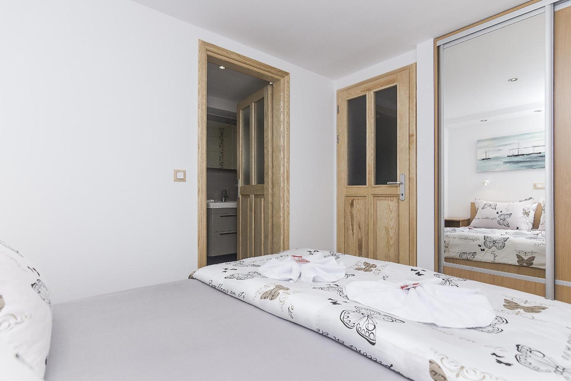 Apartments With A Parking Space Brela, Makarska - 11687 客房 照片